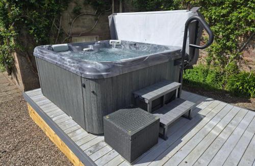 Forfar House | Glamis House