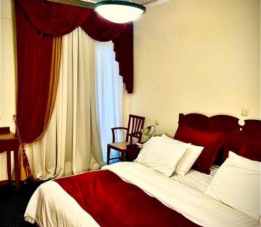Killini Hotel | GLARENTZA