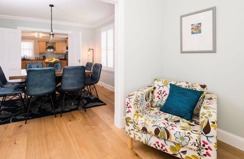 Pitlochry House | Glen Tilt House - sleeps 8 guests in 4 bedrooms