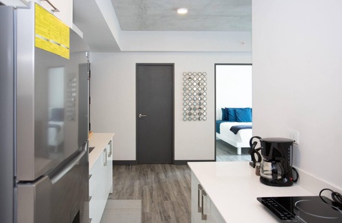 Mata Redonda Apartment | Gold Rabbit at 26, City Views and Wonderland Vibes!