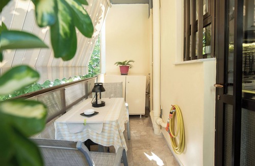 Aigaleo Apartment | Golden Aurora - Modern Apartment in Egaleo/Athens