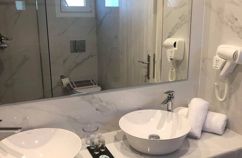 Drosia Hotel | Golden Coast Resort