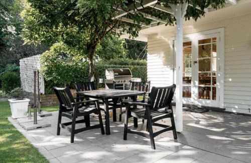 Warea House | Goodin Country Garden