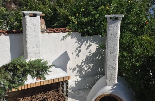 Molos-Agios Konstantinos House | A VIEW TO DIE FOR. A HAPPY, EASY GOING HOME TO LOVE FOR EVER. YOU'LL GET HOOKED!