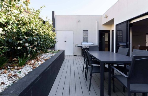 South Launceston House | Grandeur & Charm: Updated Heritage Home