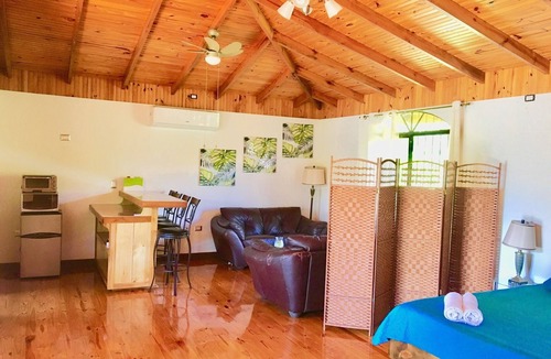 Ballena Apartment | Great studio apt w/pool near the Whale's Tail!