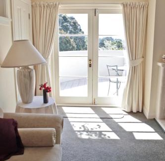 Paraparaumu Bed & Breakfast | Greenmantle Estate Hotel