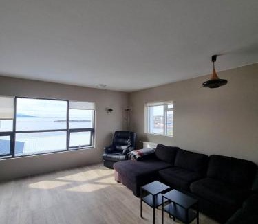 Husavik Apartment | Guesthouse Maddy