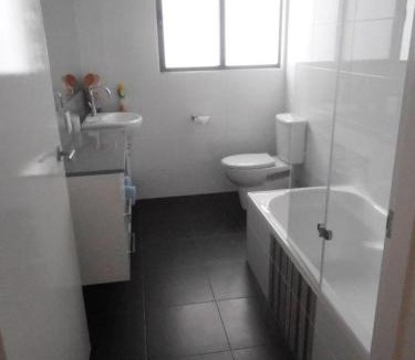 Strahan Apartment | Gull Apartment
