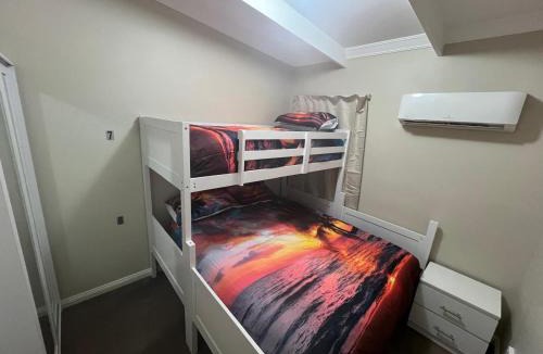South Launceston Hostel | Happy Haven Lodge II Private Double Room for Couple, Cozy Shared Apartment for Female only
