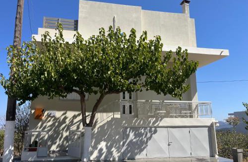 Kroustas Apartment | HarMa house