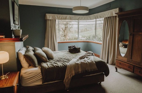 Geeveston House | Hartwood Farm in the Huon Valley
