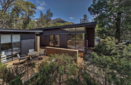 Freycinet House | Hazards Rim - Freycinet Holiday Houses