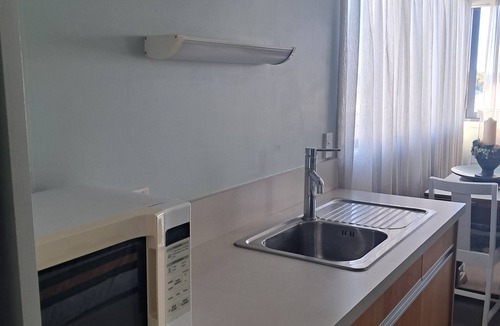Opunake Hotel | Headlands Hotel
