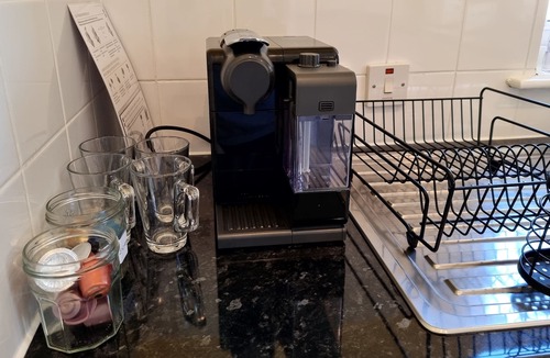 Inverness City Centre Apartment | HEART OF INVERNESS MODERN APARTMENT