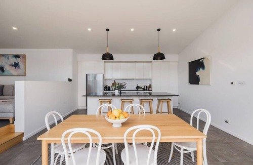 Launceston CBD House | Hedera on Frankland - Newly renovated 3 bedroom home in central Launceston