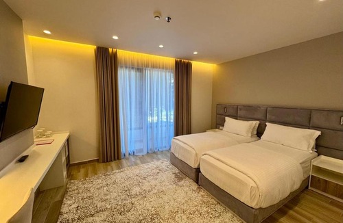 Golem Hotel | Henry Resort & Spa