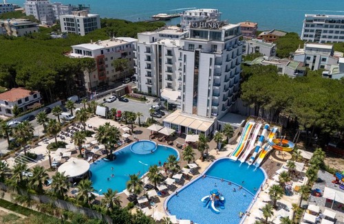 Golem Hotel | Henry Resort & Spa