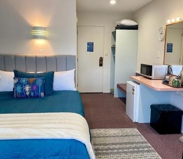 Haast Hotel | Heritage Park Lodge