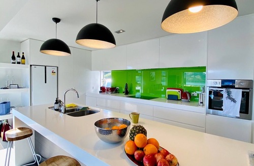 Diamond Harbour House | Hidden Gem at the backyard of Christchurch