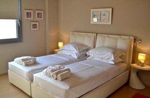 Athens City Centre Apartment | Hidesign Athens Acropolis Luxury Penthouse in Plaka