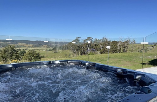 Karoola House | Hilltop Escape-30 acres of no one. Serenity Lives Here.