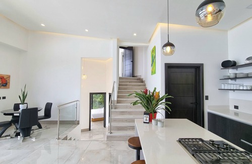 Camaronal House | Hilltop Haven: 3 Master Suites, Ocean&jungle Views