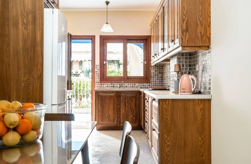 Lixouri Apartment | Holiday Apartment "Villa Seven Islands 1" with 2 Balconies, Garden & Wi-Fi