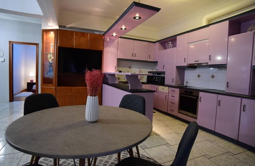 Ioannina House | Holiday Home 'Serenity' with Private Terrace, Balcony and Wi-Fi