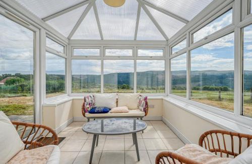Balnain House | Holiday Home The Manor House by Interhome