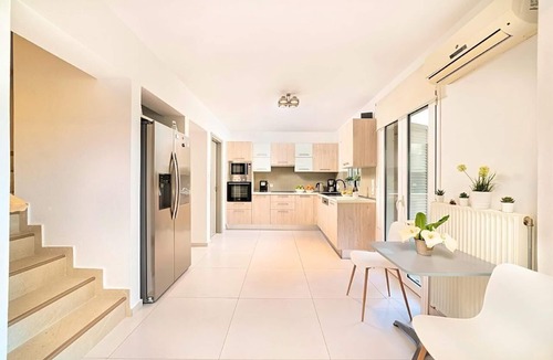 Dramia House | Holiday house Yeoryioupolis Kriti for 1 - 15 persons with 5 bedrooms - Holiday home