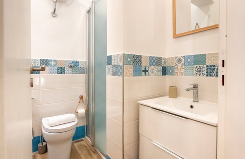 Termini Imerese Apartment | Holiday House Annunziata 2 Apartment with Balcony, Wi-Fi and Air Conditioning