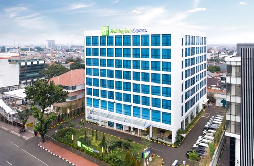 Menteng Hotel | Holiday Inn Express Jakarta Matraman, an Ihg Hotel