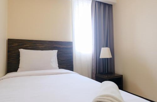 Braga Apartment | Homey 3BR Apartment at Braga City Walk By Travelio