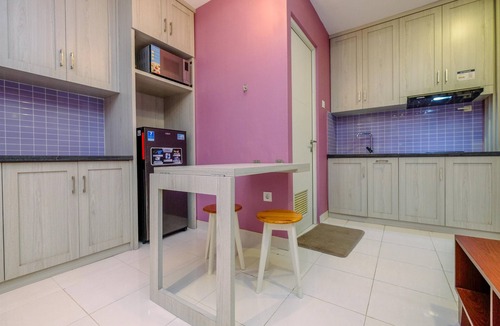 Citaringgul Apartment | Homey and Modern Studio at Sentul Tower Apartment