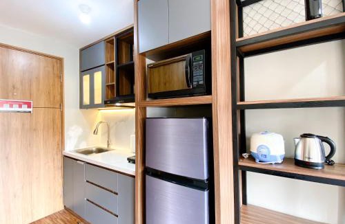 Duren Sawit Apartment | Homey and Simply Look Studio Gateway Park LRT City Jatibening Apartment By Travelio