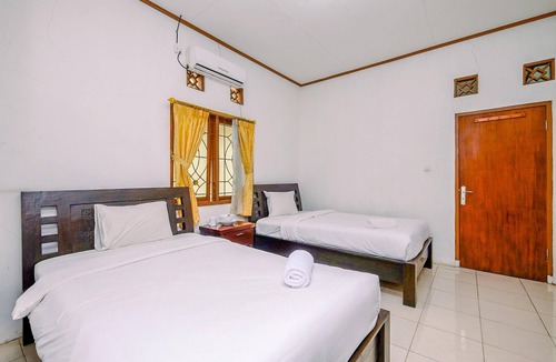 Caringin Apartment | Homey And Simply Studio At Graha Wishnu Guest House