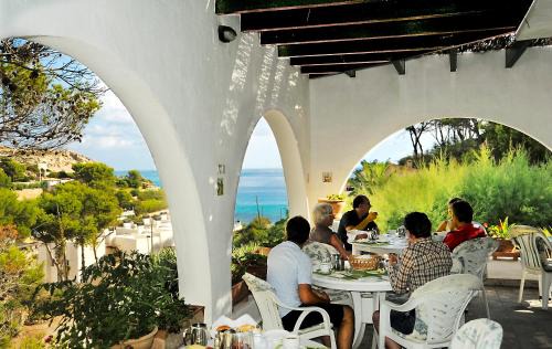 Cala San Vicente Bed & Breakfast | Hostal Los Pinos