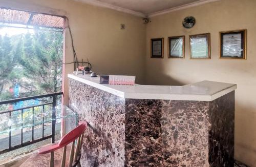 Megamendung Hotel | Hotel Container Inn Puncak Mitra RedDoorz