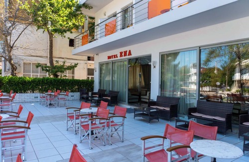 Loutra Ypatis Condo | Hotel Ena - Bright Mountain View Suite with Pool