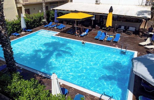 Loutra Ypatis Condo | Hotel Ena - Stylish Mountain View Suite with Pool
