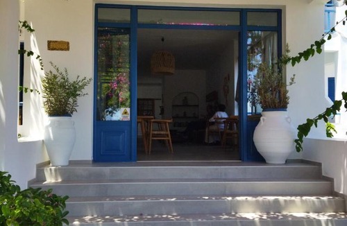 Milos Hotel | Hotel Flisvos