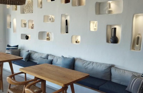 Milos Hotel | Hotel Flisvos