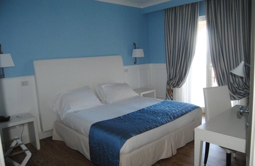 Crotone Hotel | Hotel Helios