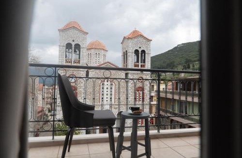 Distomo Hotel | Hotel Koutriaris