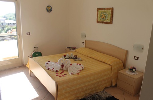 Ricadi Hotel | HOTEL L’ANCORA*