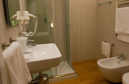 Vibo Valentia Hotel | Hotel Muraglie