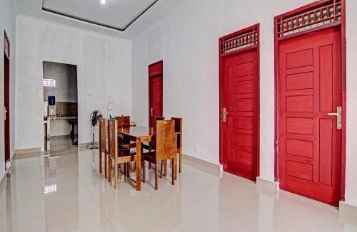 Kampar Hotel | Hotel O Wisma Cendana Syariah Near PASAR FLAMBOYAN