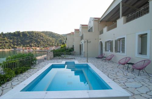 Vathy Hotel | Hotel Omirikon