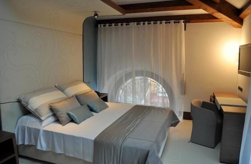 Sant'Agata di Militello Hotel | Hotel Palazzo Fortunato